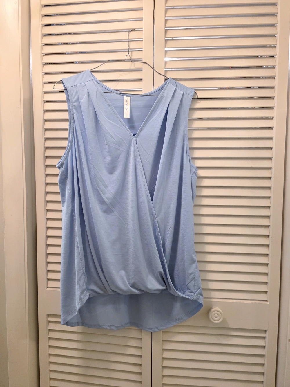 Dear Scarlett Light Blue Draped Faux-Wrap Sleeveless Camisole L